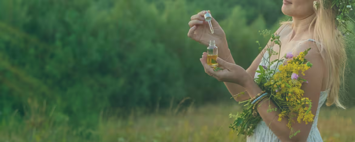 Natural health practitioner conducting a one-on-one lifestyle counseling session with a client.